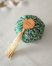 Afbeelding in Gallery-weergave laden, Mini Taqlidi Bol